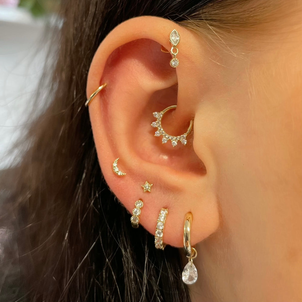 星と月のスタッドが付いたイヤリング,女性用,韓国のファッショ - Body Jewelry Labret のレビューと価格